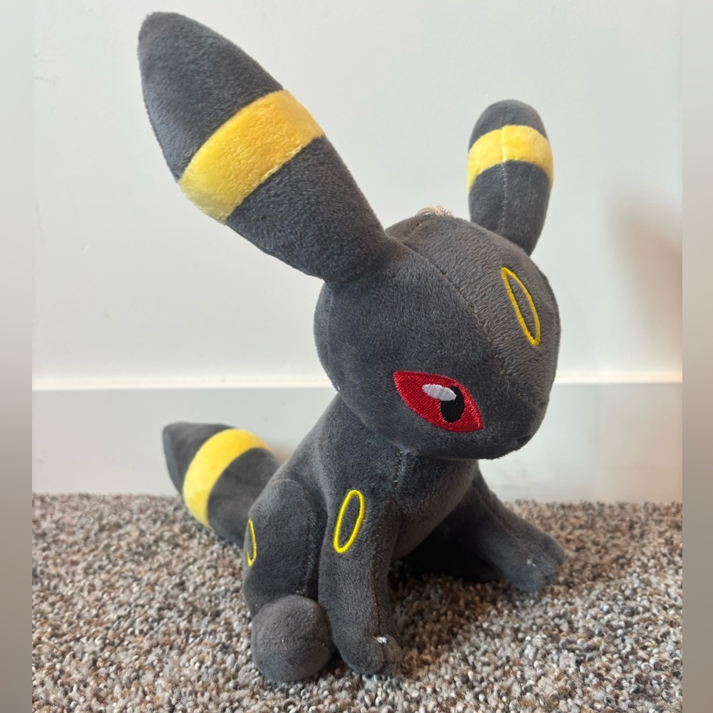 UMBREON Pokemon stuffed plushy toy